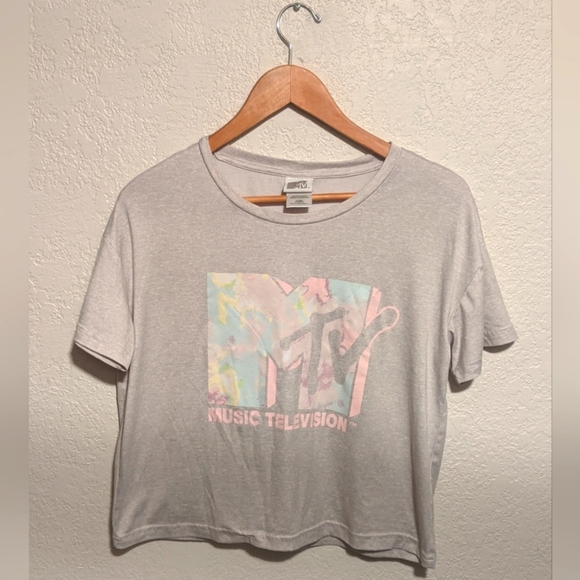 MTV Tops - MTV Women's Gray Graphic Tee